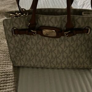 MICHAEL Michael Kors Cream and Brown Tote with Signature Monogram